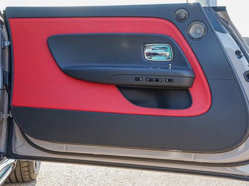 New 2026 Rolls-Royce Spectre image 33