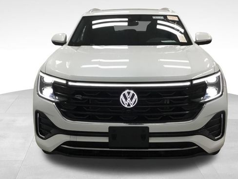 Used 2024 Volkswagen Atlas Cross Sport SEL Premium R-Line AWD/4WD image 2