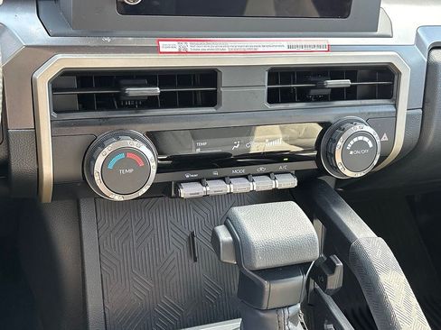 Used 2026 Toyota Tacoma SR5 AWD/4WD image 11