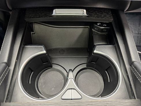 Certified 2022 Mercedes-Benz GLS 450 4MATIC image 18