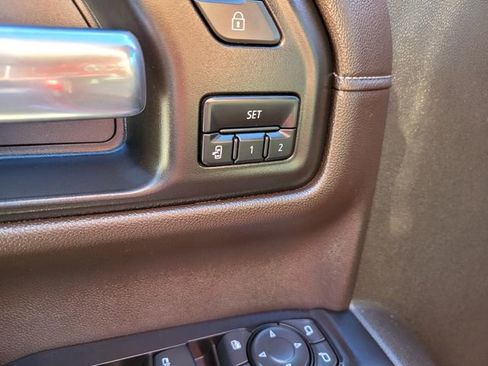 Used 2021 GMC Sierra 1500 SLT w/ SLT Premium Package image 24