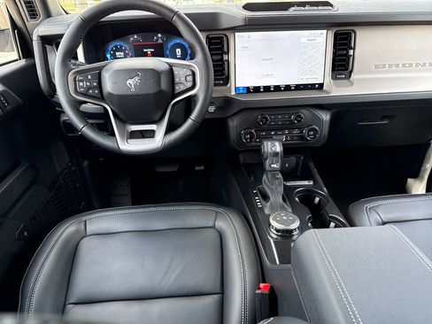 New 2026 Ford Bronco Outer Banks AWD/4WD image 5