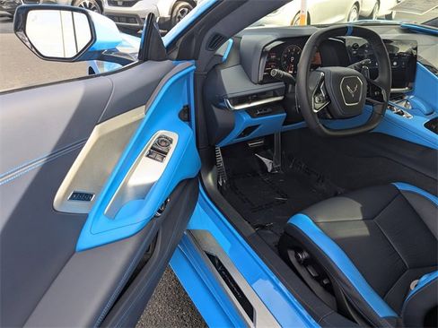 Used 2024 Chevrolet Corvette Stingray Premium Cpe image 15