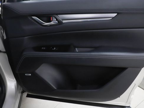 Used 2024 MAZDA CX-5 AWD 2.5 S w/ Premium Plus Pkg image 9