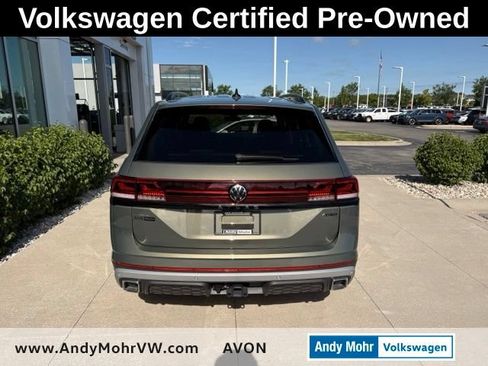 Used 2024 Volkswagen Atlas Peak Edition SEL AWD/4WD image 7