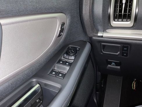 New 2027 Ford Expedition Active RWD image 22