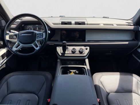 Used 2022 Land Rover Defender 110 X-Dynamic SE AWD/4WD image 13