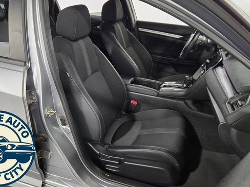 Used 2019 Honda Civic Sport image 33