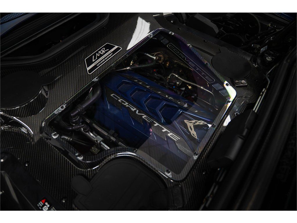 Used 2025 Chevrolet Corvette E-Ray w/ Stealth Interior Trim Package AWD/4WD image 38