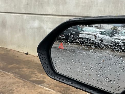 Used 2025 Kia K4 LXS image 19