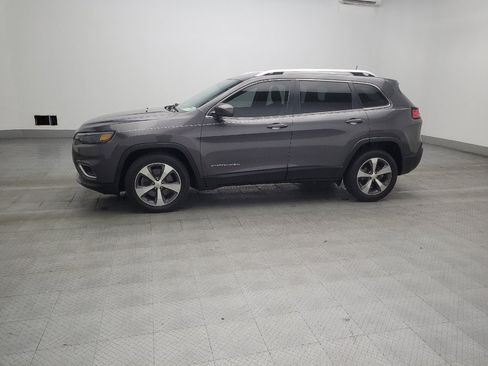 Used 2019 Jeep Cherokee Limited FWD image 2