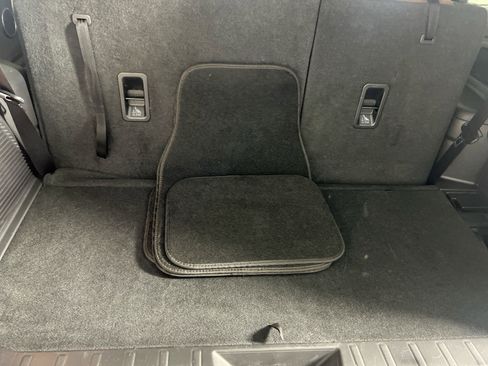 Used 2022 Subaru Ascent Touring image 28