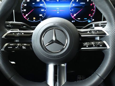 New 2026 Mercedes-Benz CLE 450 4MATIC Coupe image 18