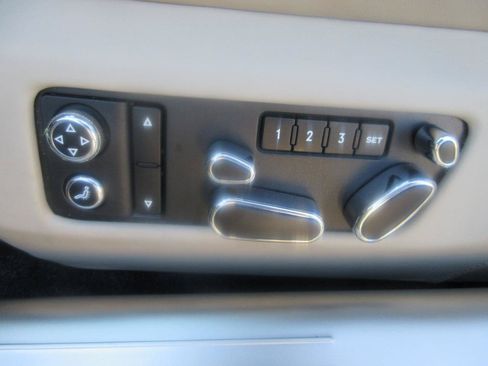 Used 2008 Bentley Flying Spur Flying Spur AWD/4WD image 10