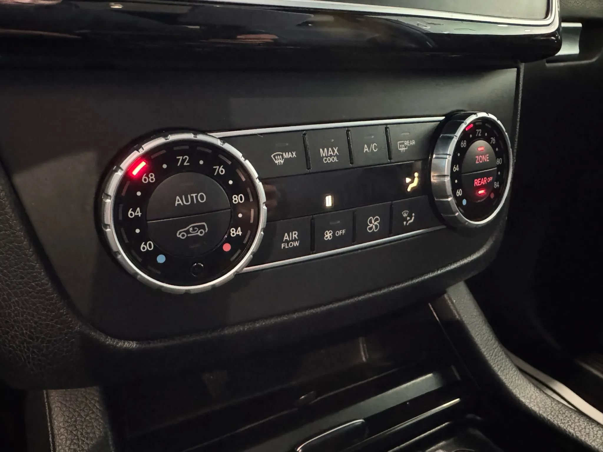 Used 2019 Mercedes-Benz GLS 550 4MATIC image 38
