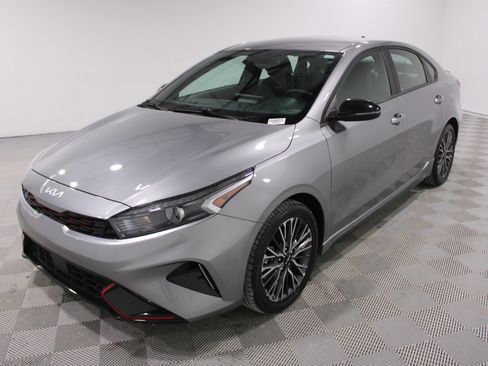 Used 2024 Kia Forte GT-Line image 31