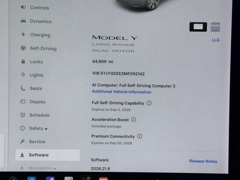 Used 2021 Tesla Model Y Long Range AWD/4WD image 3