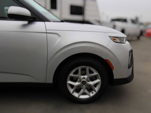 Used 2020 Kia Soul S image 37