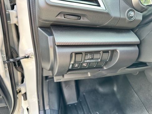 Used 2020 Subaru Impreza 2.0i Sport image 19