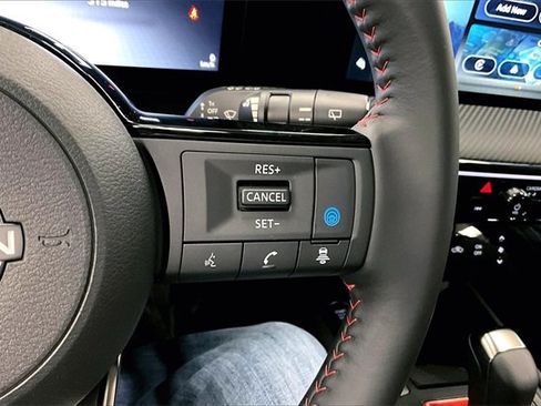 New 2025 Nissan Kicks SR w/ Illumination Package image 23