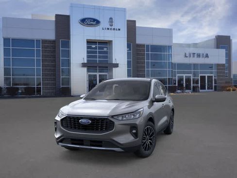 New 2026 Ford Escape PHEV image 2