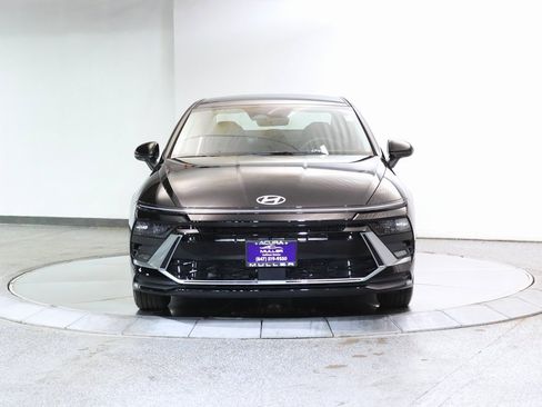 Used 2025 Hyundai Sonata SE image 4