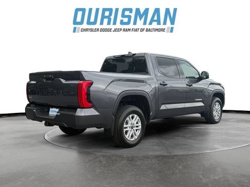 Used 2022 Toyota Tundra SR5 AWD/4WD image 6
