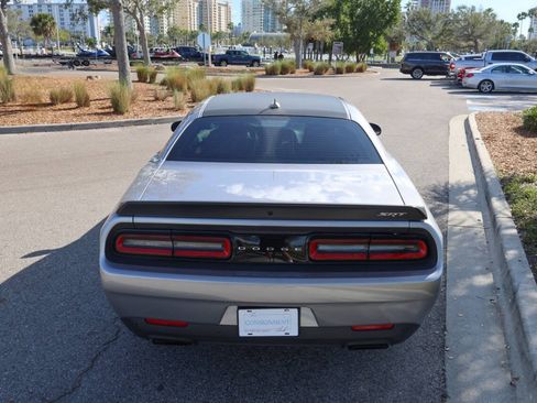 Used 2015 Dodge Challenger SRT Hellcat RWD image 32