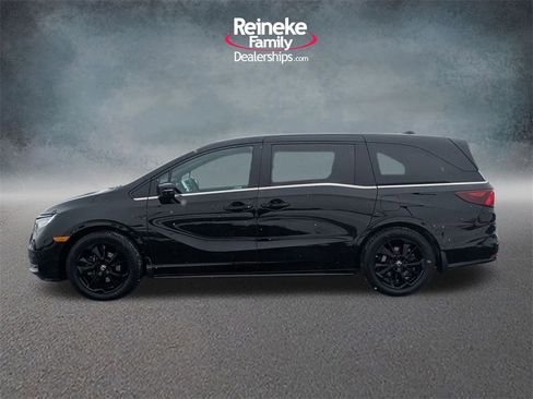 Used 2024 Honda Odyssey Sport image 9
