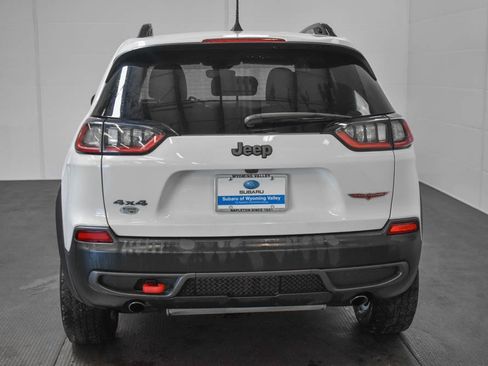 Used 2022 Jeep Cherokee Trailhawk image 7