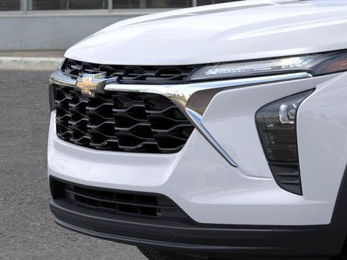 New 2026 Chevrolet Trax LS FWD image 13
