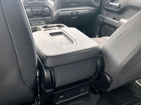 Used 2021 Chevrolet Silverado 1500 Custom Trail Boss image 34