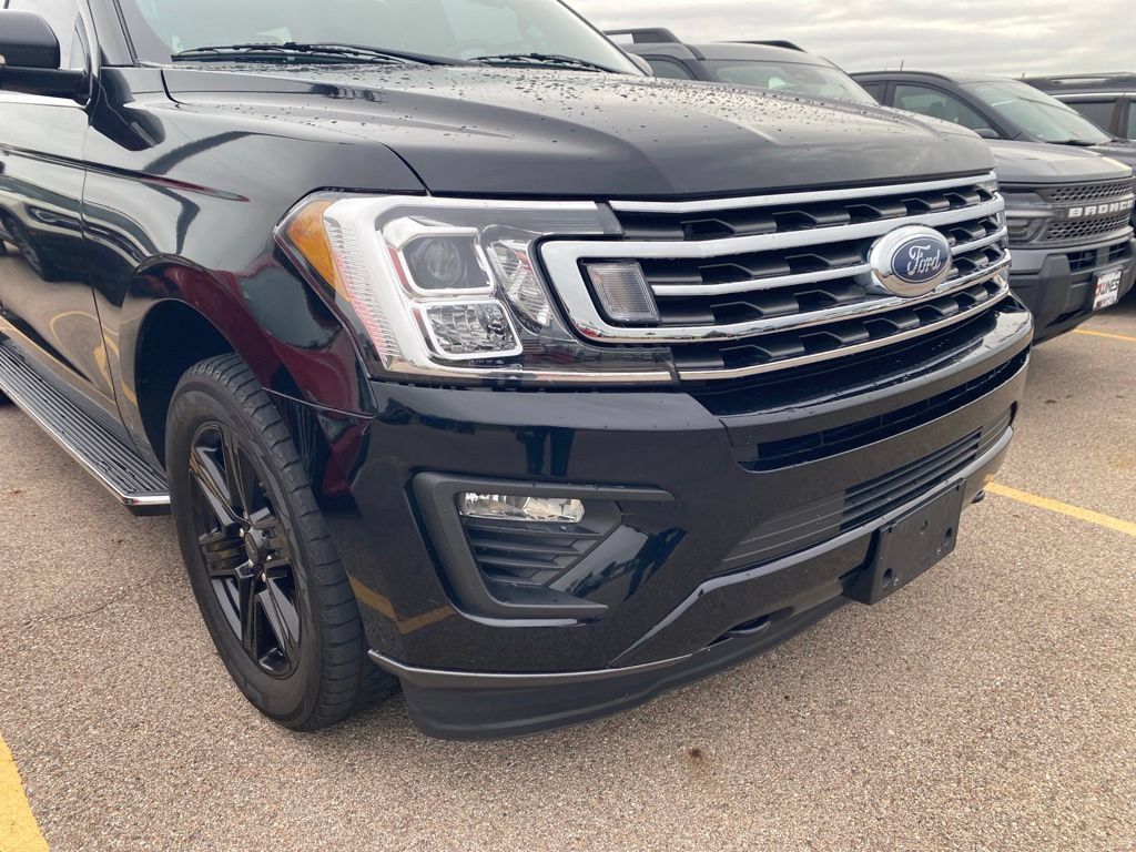 Used 2021 Ford Expedition XLT AWD/4WD image 5