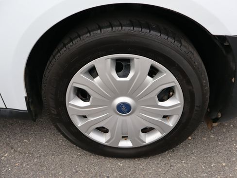 Used 2019 Ford Transit Connect XL FWD image 38