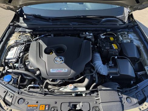 Used 2024 MAZDA MAZDA3 s image 20