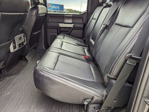 Used 2020 Ford F150 Lariat image 19