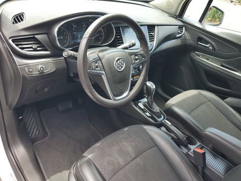 Certified 2021 Buick Encore Preferred w/ Safety Package II AWD/4WD image 17