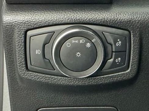 Used 2019 Ford Expedition Limited w/ Equipment Group 303A RWD image 12