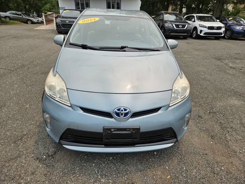 Used 2014 Toyota Prius Two FWD image 9