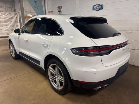 Used 2019 Porsche Macan S image 2