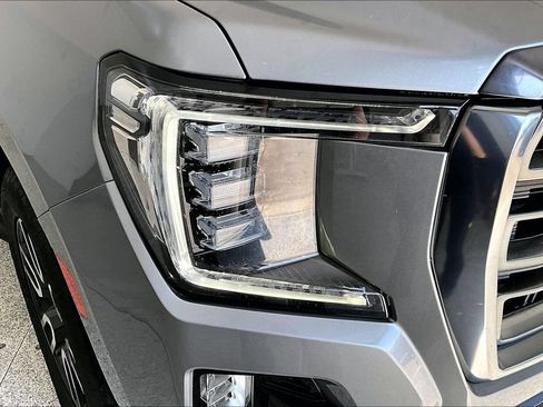 Used 2023 GMC Yukon AT4 AWD/4WD image 36