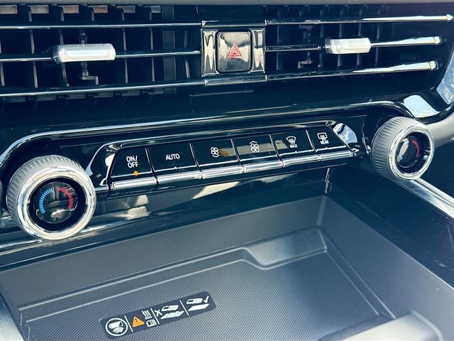 New 2025 Chevrolet Tahoe Premier AWD/4WD image 19