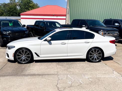 Used 2019 BMW 540i xDrive w/ M Sport Package image 3