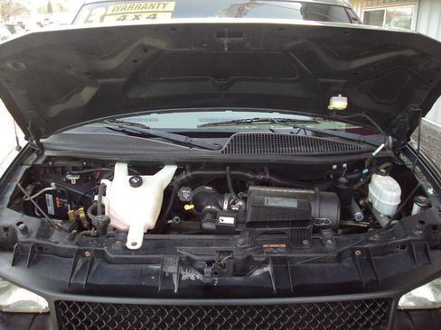 Used 2013 Chevrolet Express 1500 AWD image 21