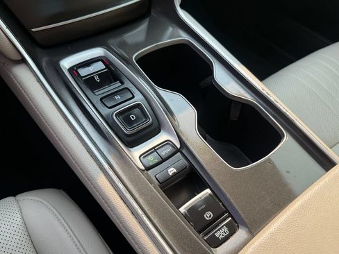 Used 2020 Honda Accord Touring image 24
