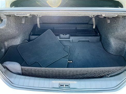 Used 2023 Nissan Maxima SR w/ Sport Mat Group image 28