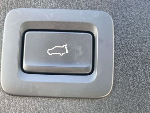 Used 2022 MAZDA CX-5 AWD 2.5 S w/ Premium Package image 11