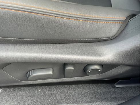 Used 2025 Subaru Crosstrek 2.5i Limited w/ Popular Package #3A image 23