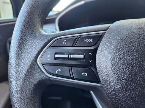 Used 2019 Hyundai Santa Fe SEL image 28