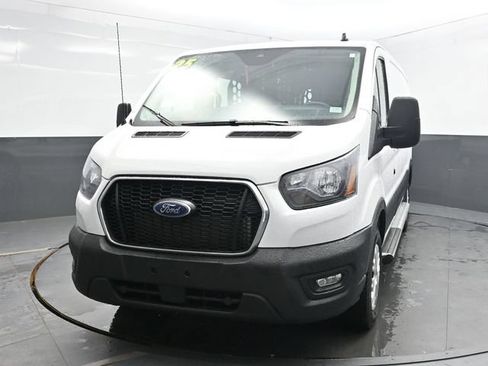 Used 2025 Ford Transit 250 Low Roof w/ Exterior Upgrade Package RWD image 2
